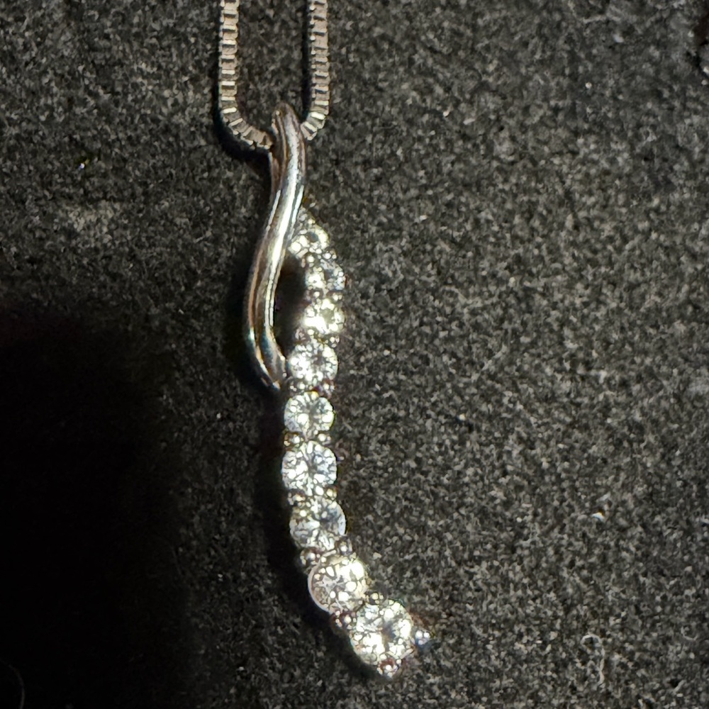 Elegant Silver Pendant Necklace 925 sterling silver